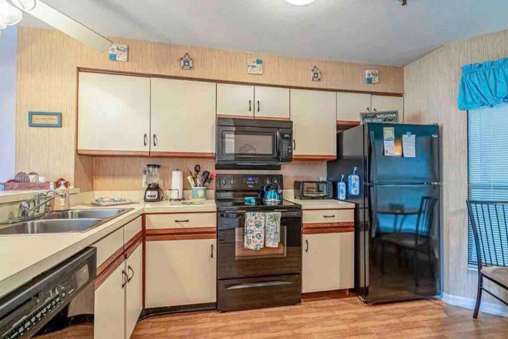 Lovely 2-Bedroom Condo With Pool Myrtle Beach Luaran gambar