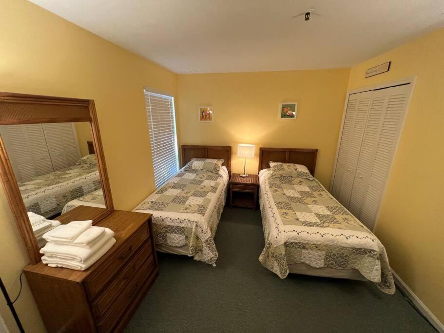 Lovely 2-Bedroom Condo With Pool Myrtle Beach Luaran gambar