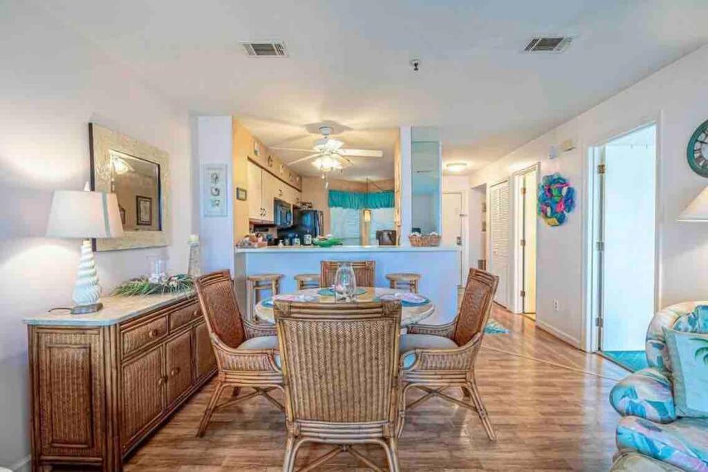 Lovely 2-Bedroom Condo With Pool Myrtle Beach Luaran gambar